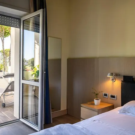 فندق Il Tridente Hotel 4*