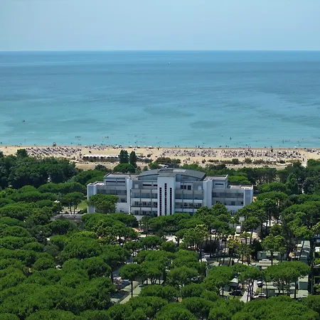 فندق Il Tridente Hotel بيبيوني