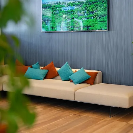 Il Tridente Hotel فندق 4*