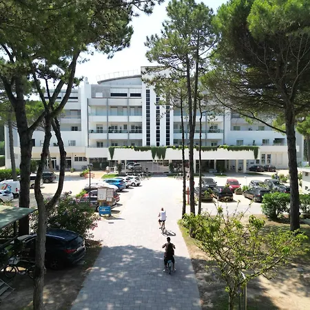 فندق Il Tridente Hotel بيبيوني