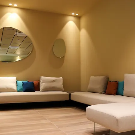 Il Tridente Hotel فندق 4*