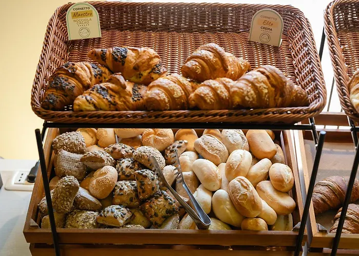 Il Tridente Hotel 4* Μπιμπιόνε