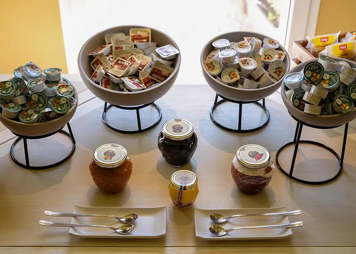 Il Tridente Hotel 4* Μπιμπιόνε